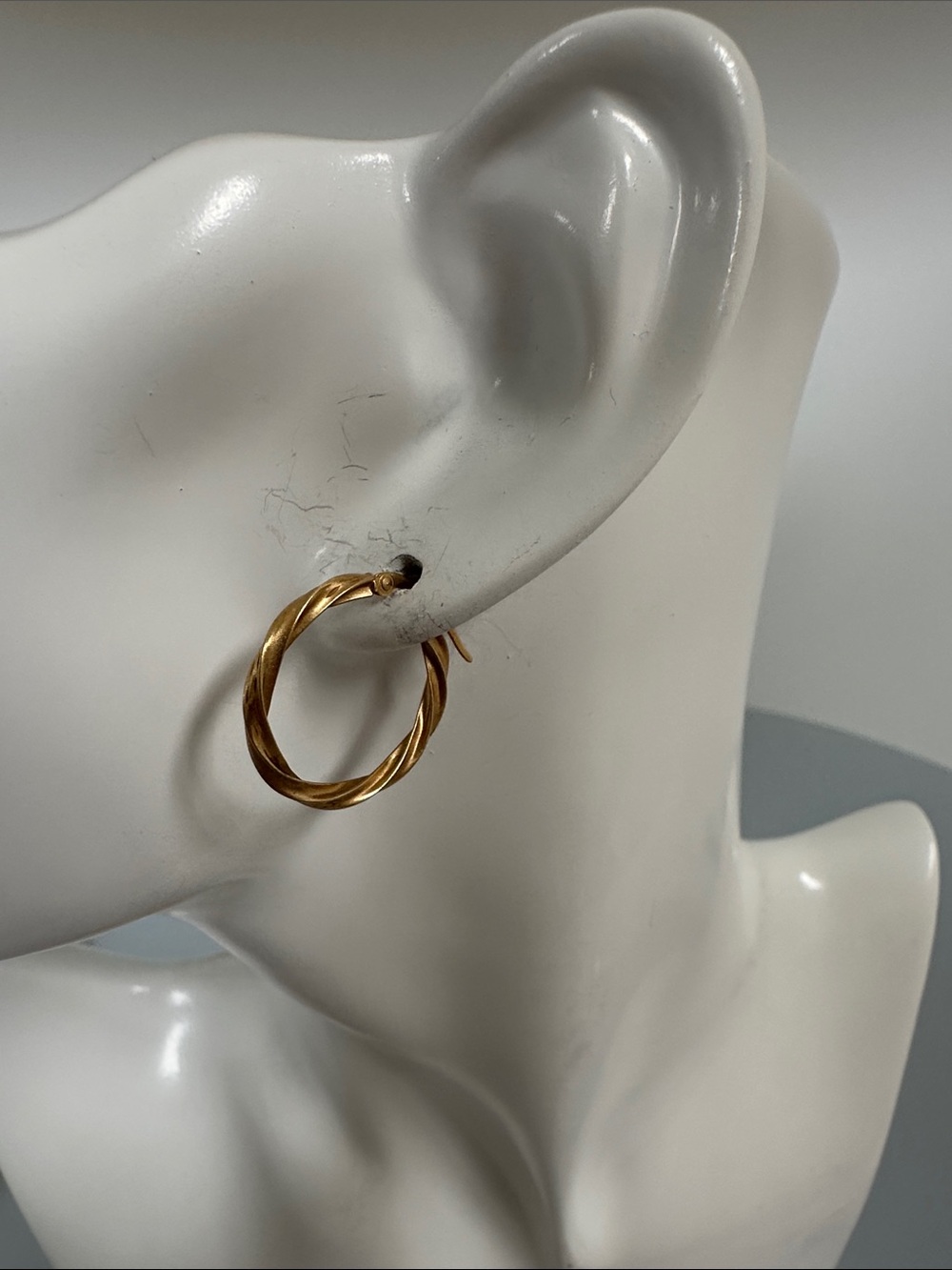 14k real solid Gold Twisted Hoop Earrings